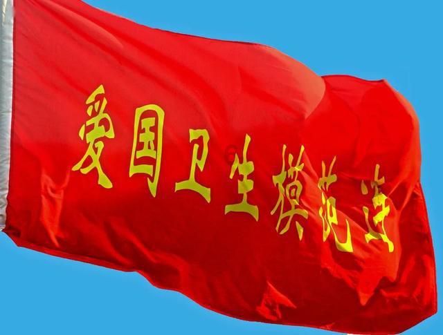 逃出华丽的房子